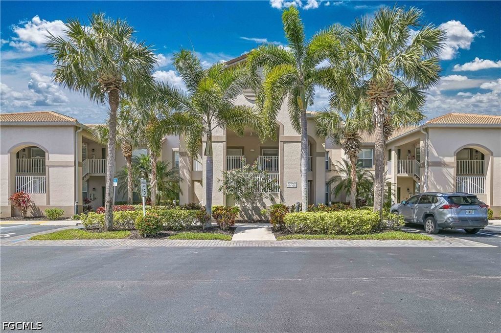 19960 Barletta LN 1024, Estero, FL 33928