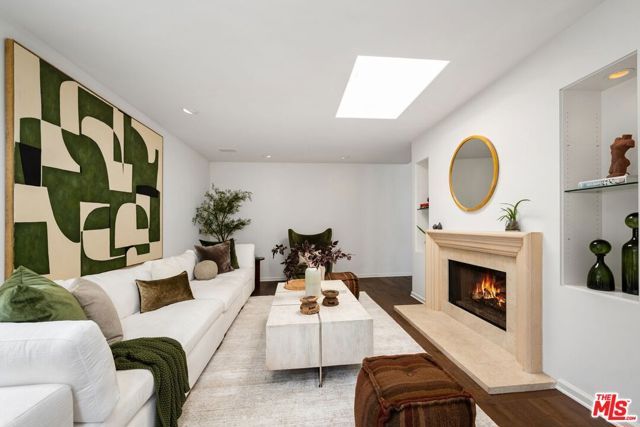 2645 Cordelia Road, Los Angeles, CA 90049