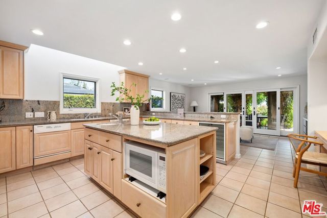 2645 Cordelia Road, Los Angeles, CA 90049