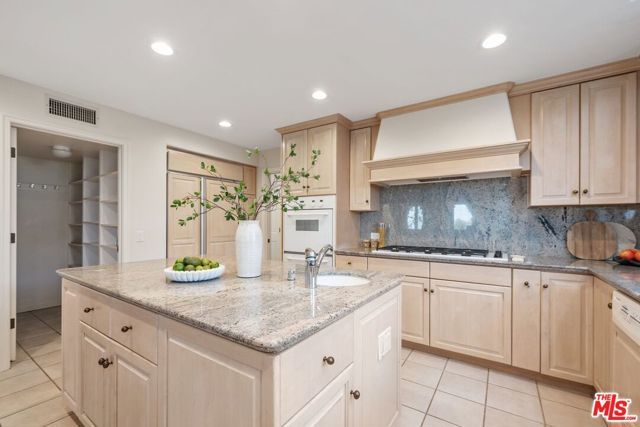 2645 Cordelia Road, Los Angeles, CA 90049