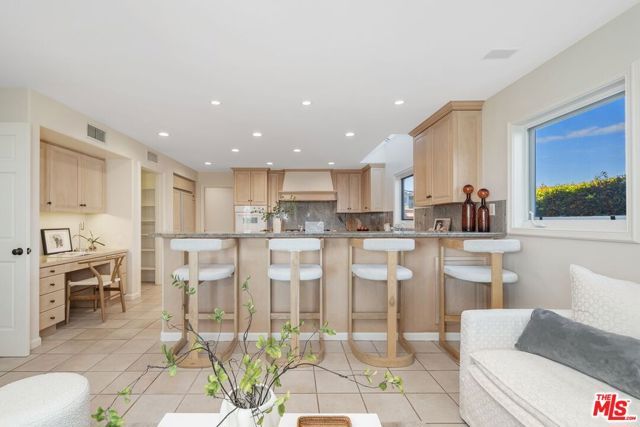 2645 Cordelia Road, Los Angeles, CA 90049