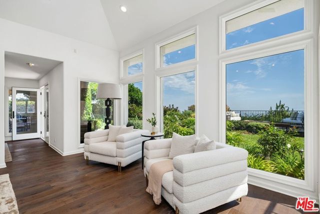 2645 Cordelia Road, Los Angeles, CA 90049