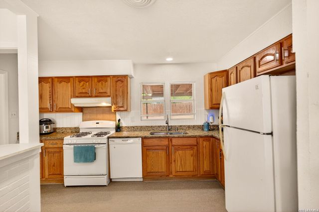 1235 OBLATE DR, San Antonio, TX 78216