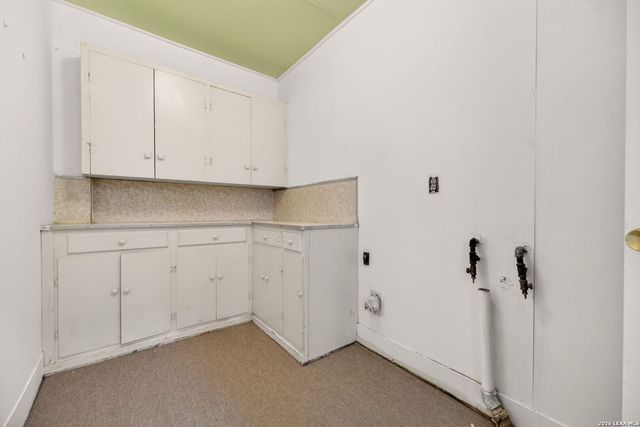 1235 OBLATE DR, San Antonio, TX 78216