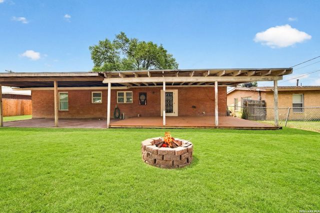 1235 OBLATE DR, San Antonio, TX 78216