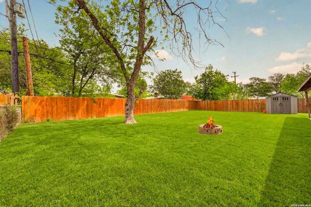 1235 OBLATE DR, San Antonio, TX 78216