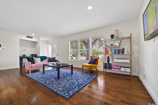 1235 OBLATE DR, San Antonio, TX 78216