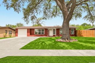1235 OBLATE DR, San Antonio, TX 78216