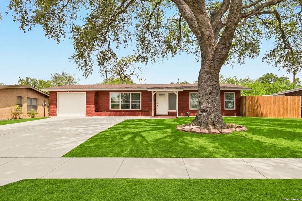 1235 OBLATE DR, San Antonio, TX 78216