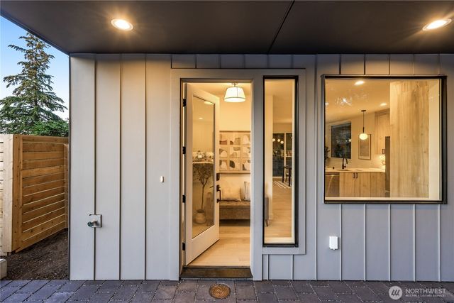 14338 Bagley Ave N, Seattle, WA 98133