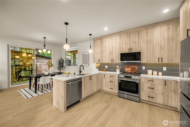 14338 Bagley Ave N, Seattle, WA 98133