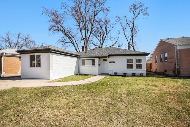 1943 Mayfair Avenue, Westchester, IL 60154