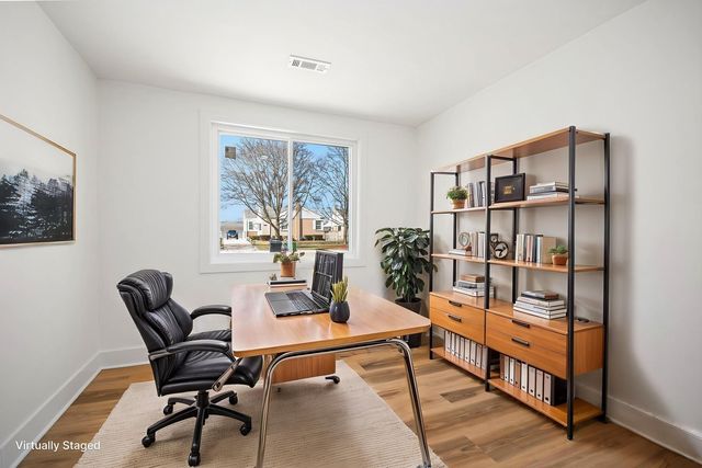 1943 Mayfair Avenue, Westchester, IL 60154