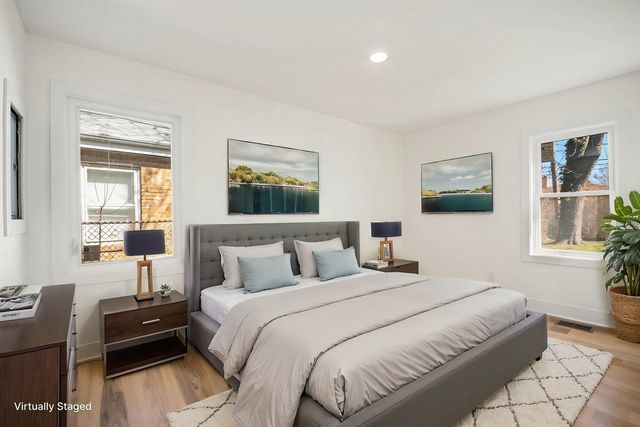 1943 Mayfair Avenue, Westchester, IL 60154