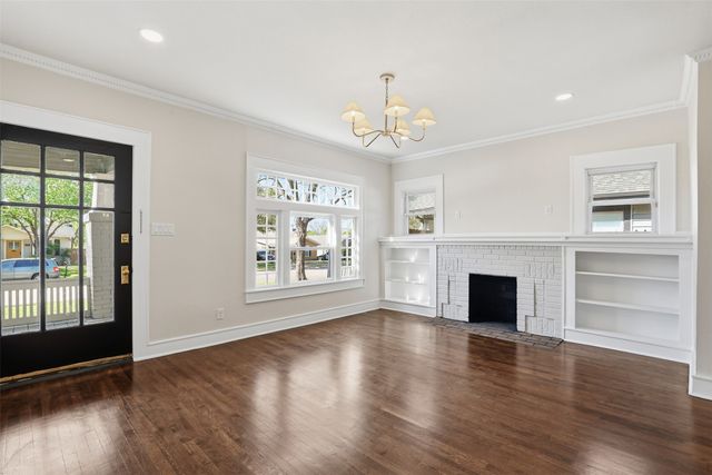 4708 Birchman Avenue, Fort Worth, TX 76107