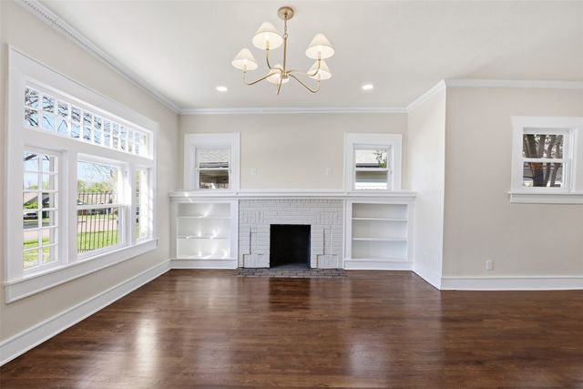 4708 Birchman Avenue, Fort Worth, TX 76107