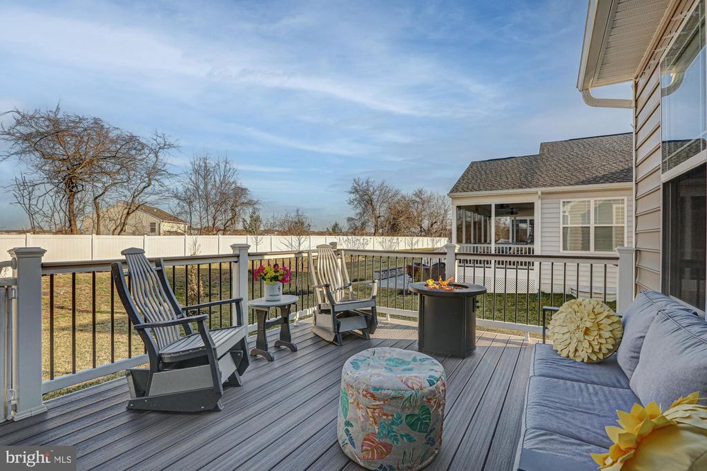 Image 68 of property listing at 507 CHERRY BARK RD, Middletown, DE 19709