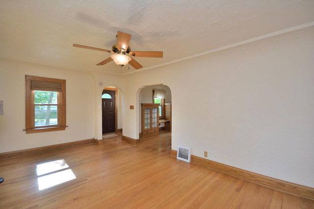 357 N 60th STREET, Milwaukee, WI 53213