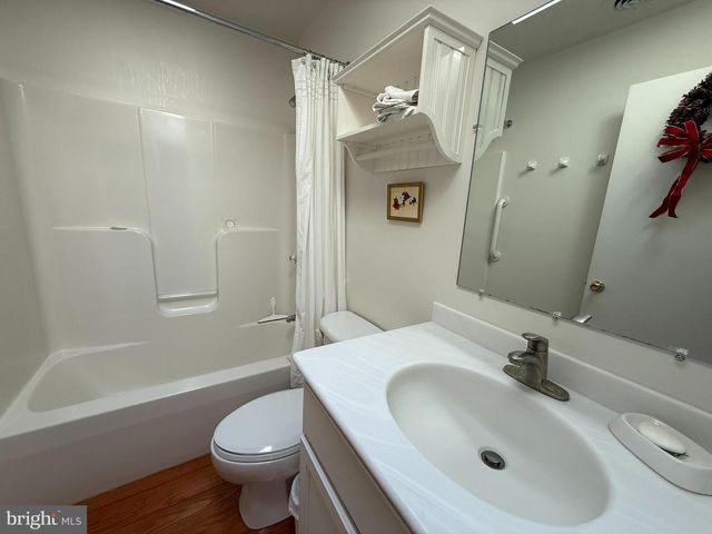 16 SPRINGFIELD ROAD, Newville, PA 17241