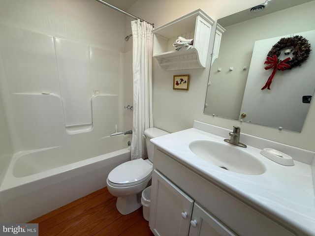 16 SPRINGFIELD ROAD, Newville, PA 17241