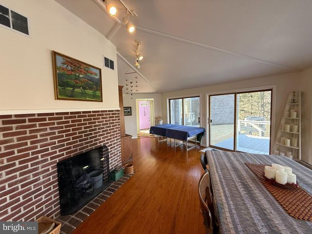 16 SPRINGFIELD ROAD, Newville, PA 17241