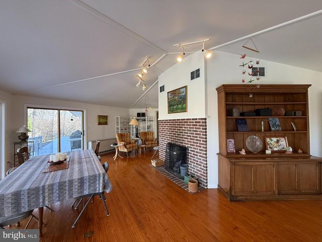 16 SPRINGFIELD ROAD, Newville, PA 17241