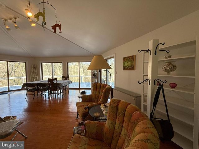 16 SPRINGFIELD ROAD, Newville, PA 17241