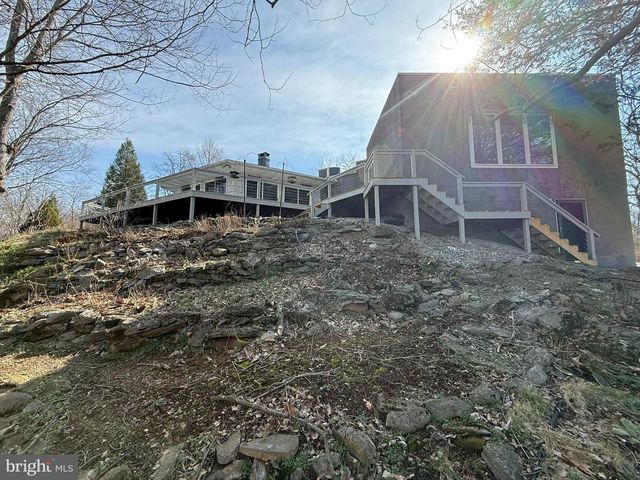 16 SPRINGFIELD ROAD, Newville, PA 17241
