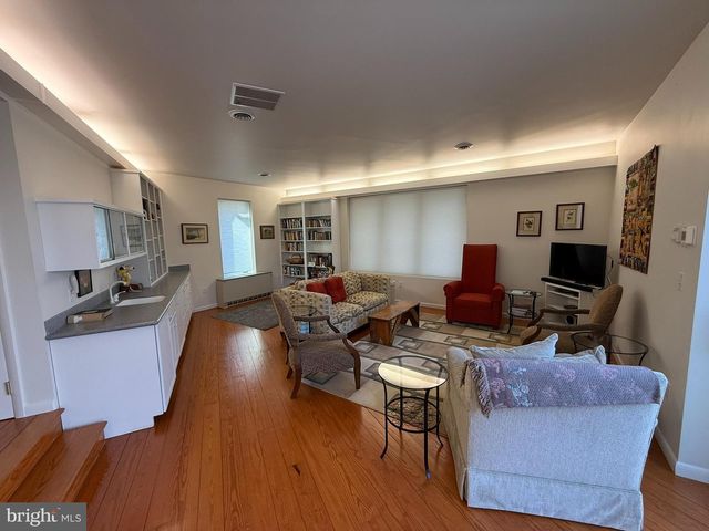 16 SPRINGFIELD ROAD, Newville, PA 17241