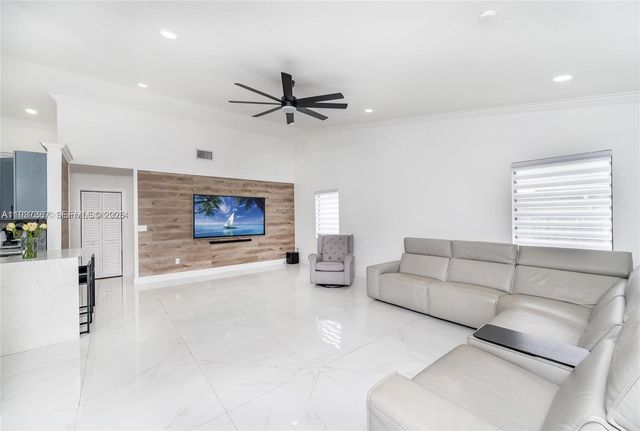 9701 SW 56th Ter, Miami, FL 33173