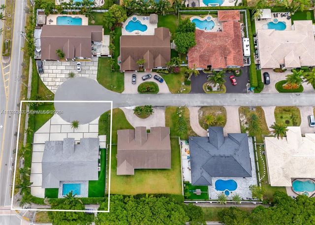 9701 SW 56th Ter, Miami, FL 33173