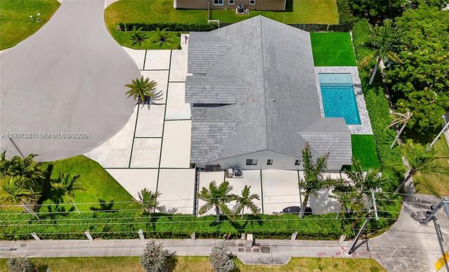 9701 SW 56th Ter, Miami, FL 33173