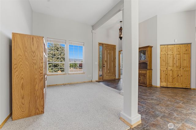 308 Kray Ike Court, Wenatchee, WA 98801