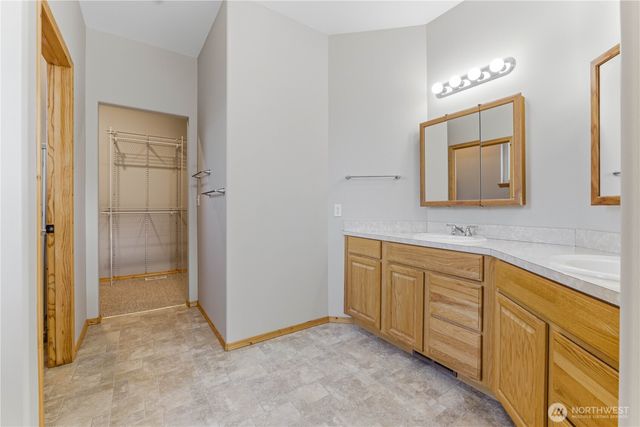 308 Kray Ike Court, Wenatchee, WA 98801