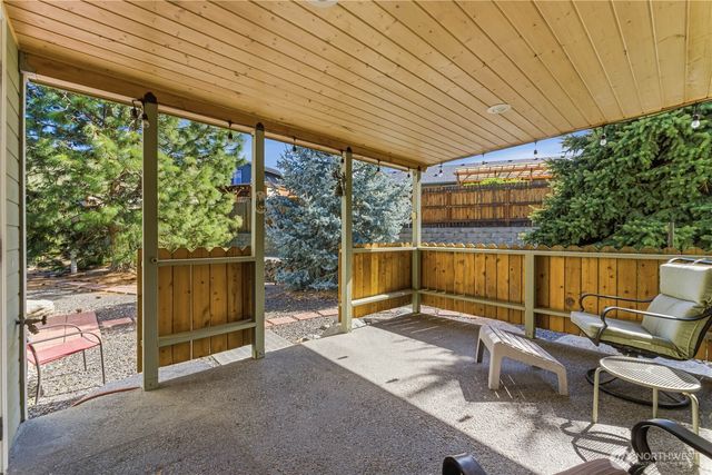 308 Kray Ike Court, Wenatchee, WA 98801