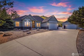308 Kray Ike Court, Wenatchee, WA 98801