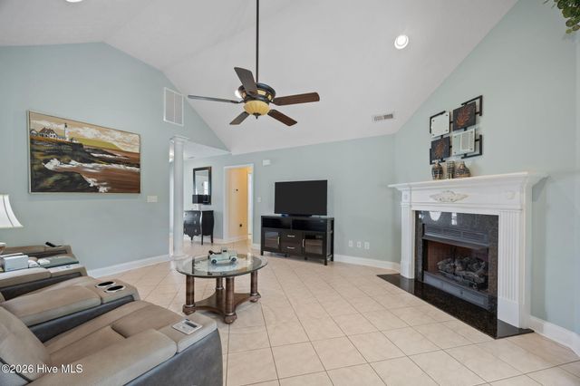 116 Bur Oaks Boulevard, Newport, NC 28570