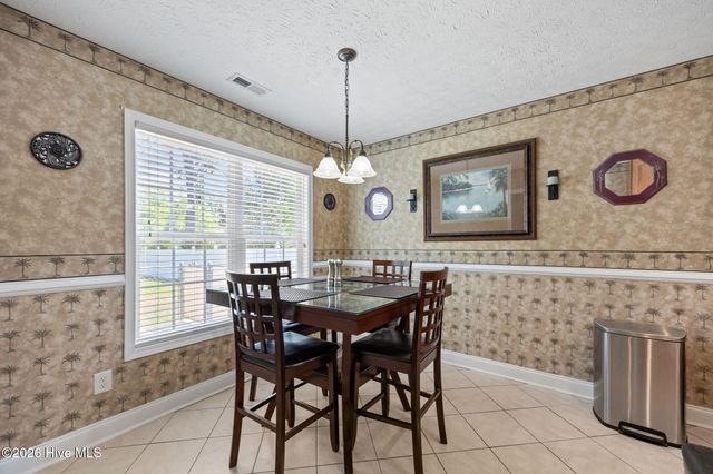 116 Bur Oaks Boulevard, Newport, NC 28570