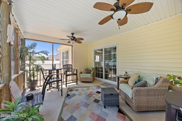 116 Bur Oaks Boulevard, Newport, NC 28570