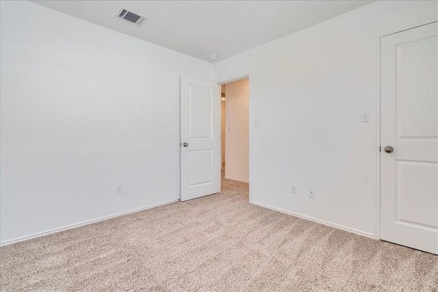 194 George Neggan LN, Bastrop, TX 78602
