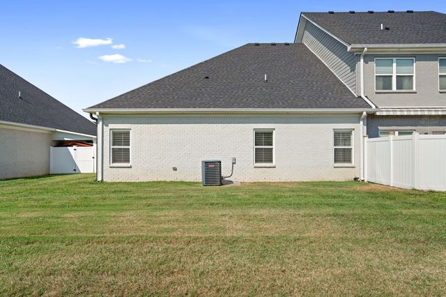 3500 Magruder Dr, Murfreesboro, TN 37129