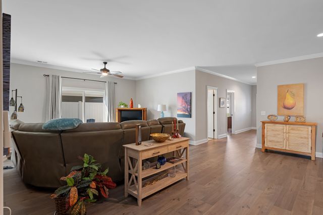 3500 Magruder Dr, Murfreesboro, TN 37129