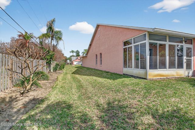 75 Coral Sea Way 14, Satellite Beach, FL 32937