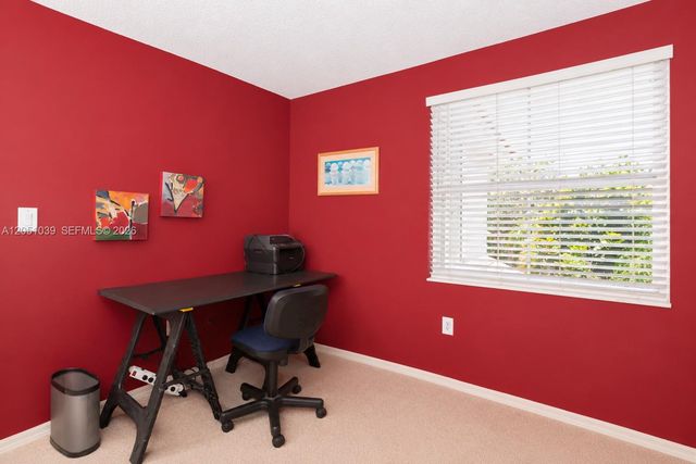 1115 Weeping Willow Way, Hollywood, FL 33019