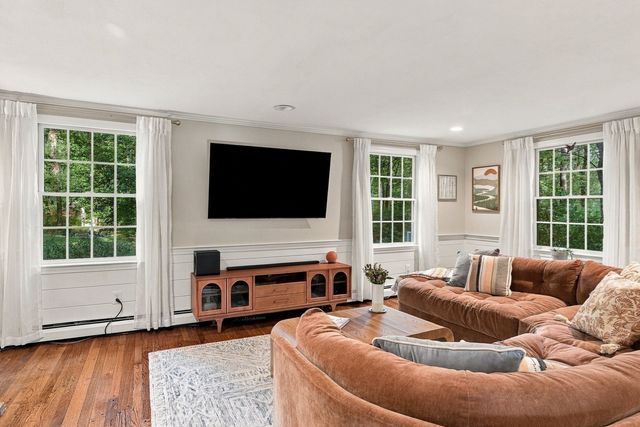 64 Parsonage Lane, Topsfield, MA 01983