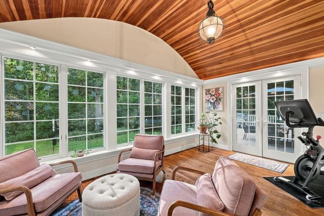 64 Parsonage Lane, Topsfield, MA 01983
