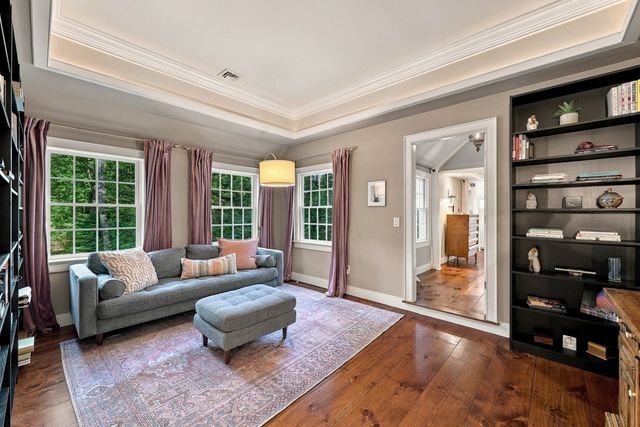 64 Parsonage Lane, Topsfield, MA 01983
