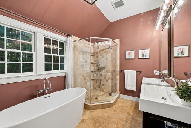 64 Parsonage Lane, Topsfield, MA 01983