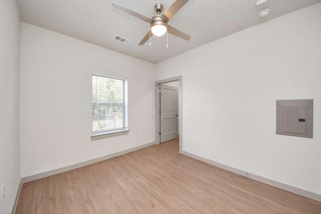 4639 Techniplex Drive 1103, Stafford, TX 77477