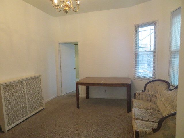 1552 W Highland Avenue 2E, Chicago, IL 60660